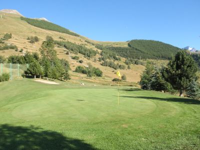 1 Golf CLub Des 2 Alpes